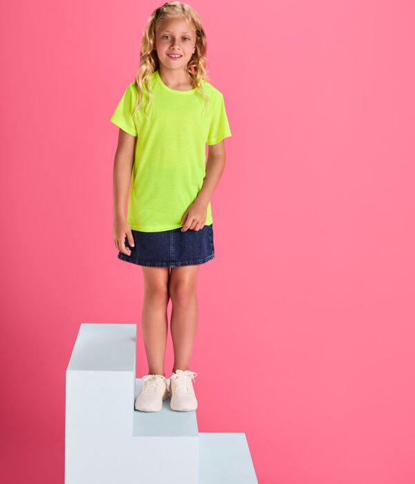 Camiseta Roly Akita 6534 para Niña